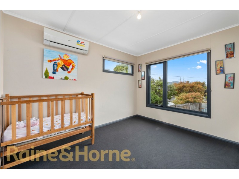 9 View Street, Midway Point TAS 7171