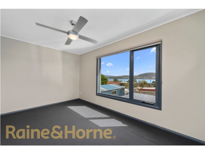 9 View Street, Midway Point TAS 7171