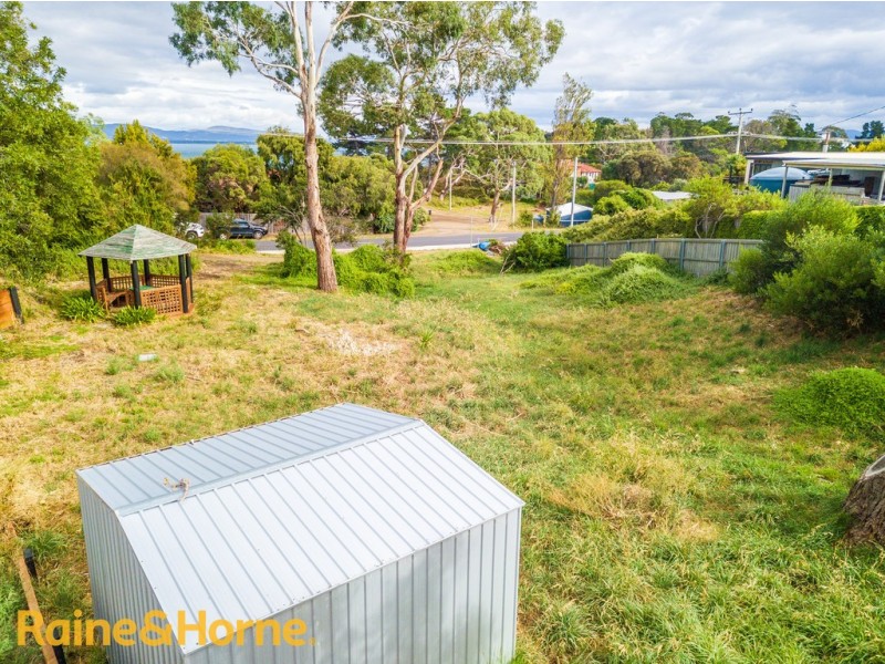 96 Carlton Beach Road, Dodges Ferry TAS 7173