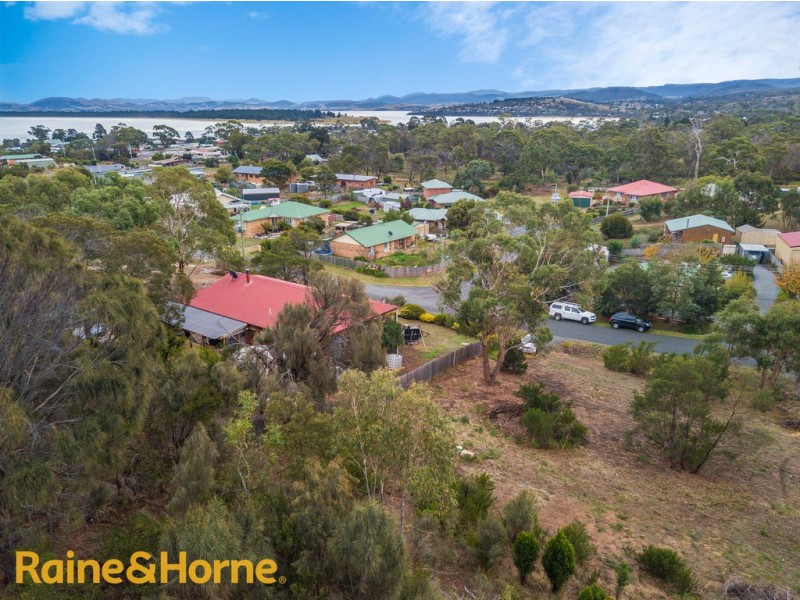 11 Elise Drive, Dodges Ferry TAS 7173