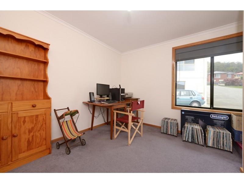 2-95 Oakdowns Parade, Oakdowns TAS 7019