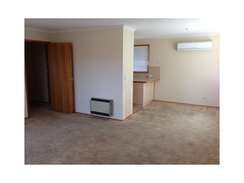 2/6 Donald Court, Glenorchy TAS 7010