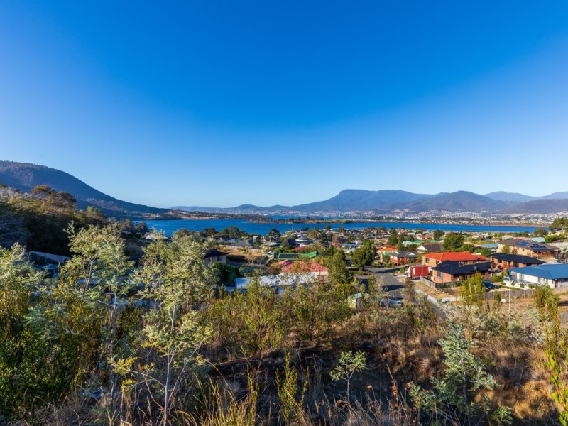 31 SHELMORE DRIVE, Old Beach TAS 7017