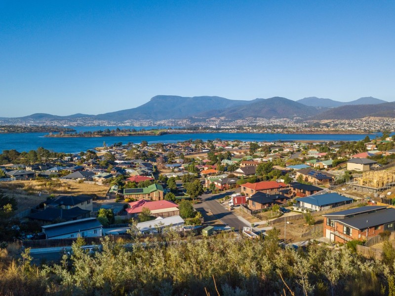 31 SHELMORE DRIVE, Old Beach TAS 7017