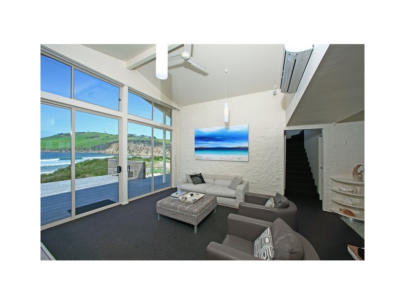 18 Thompson Way, Clifton Beach TAS 7020