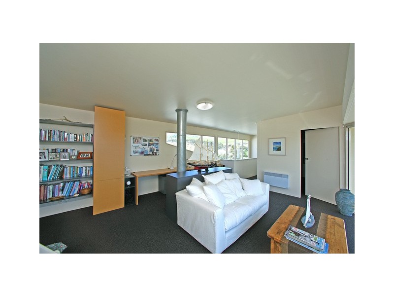 18 Thompson Way, Clifton Beach TAS 7020