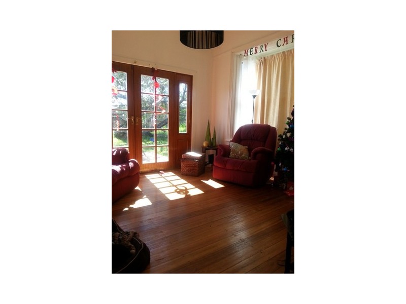 208 Cambridge Road, Warrane TAS 7018