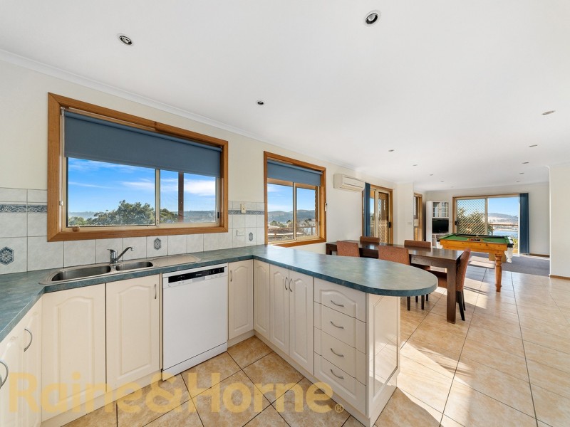 88 Barton Avenue, Triabunna TAS 7190