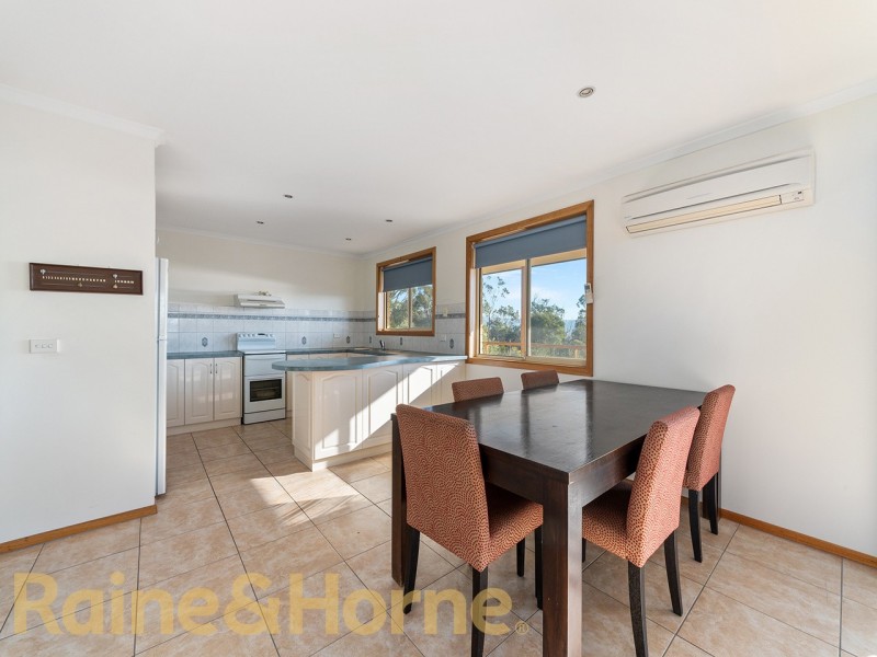 88 Barton Avenue, Triabunna TAS 7190