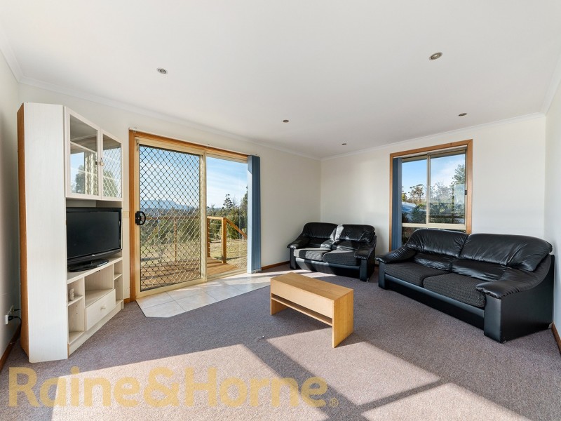 88 Barton Avenue, Triabunna TAS 7190