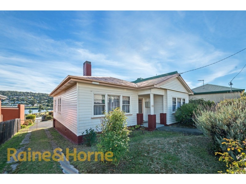 86 Cambridge Road, Bellerive TAS 7018