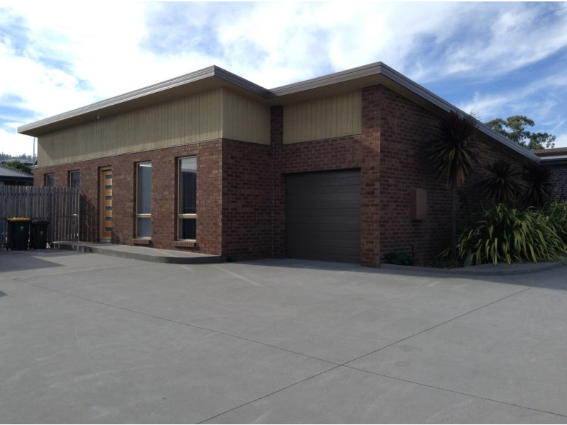4/15 Horsham Road, Oakdowns TAS 7019