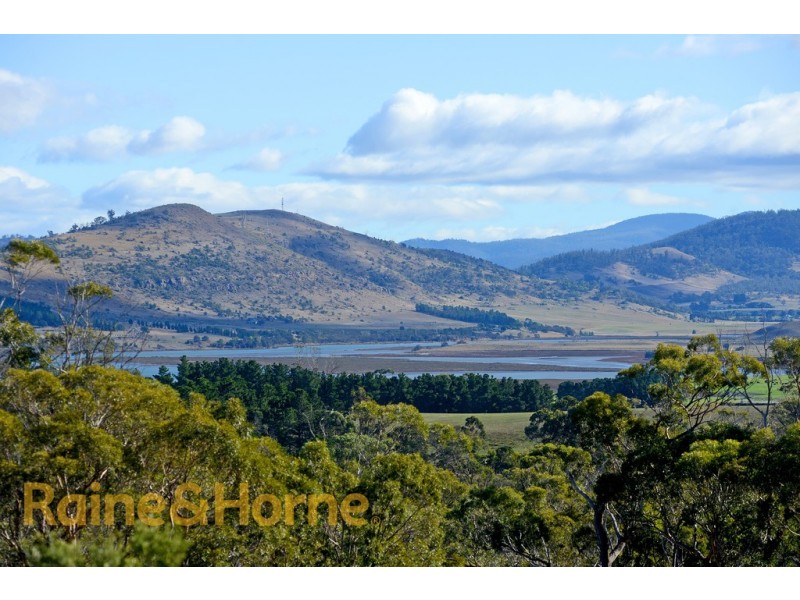 664 Shark Point Road, Penna TAS 7171