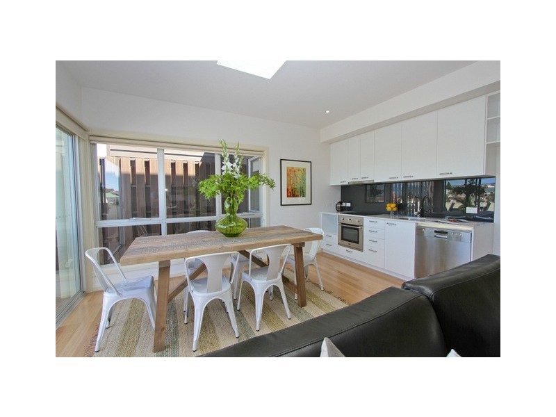 27/3 Clarence Street, Bellerive TAS 7018