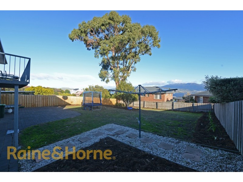 911 OCEANA DRIVE, Tranmere TAS 7018