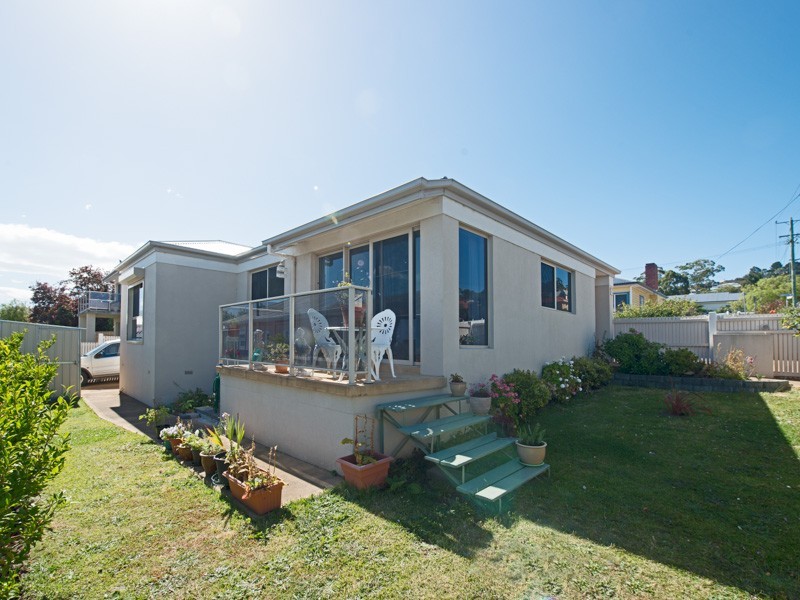 1/24 Beach Street, Bellerive TAS 7018