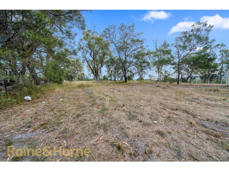 8B Barton Avenue, Triabunna TAS 7190