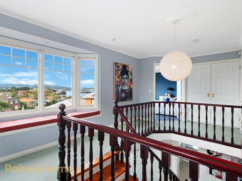 31 Chardonnay Drive, Berriedale TAS 7011