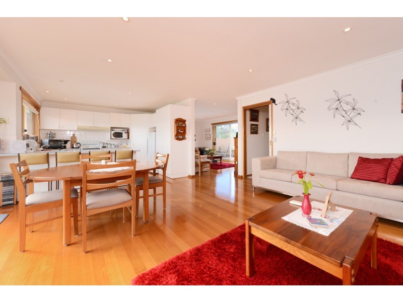 16A Spitfarm Road, Opossum Bay TAS 7023