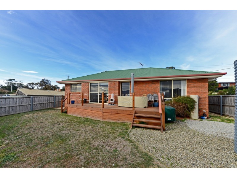 16A Spitfarm Road, Opossum Bay TAS 7023