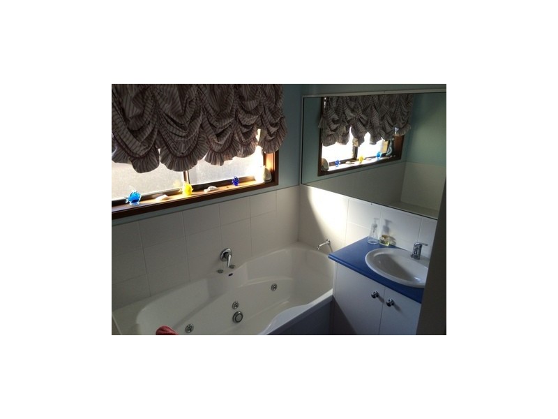 50 Terrina St, Lauderdale TAS 7021