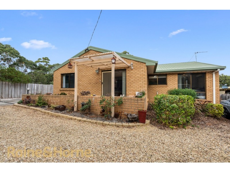 13 Meethenar Street, Carlton TAS 7173