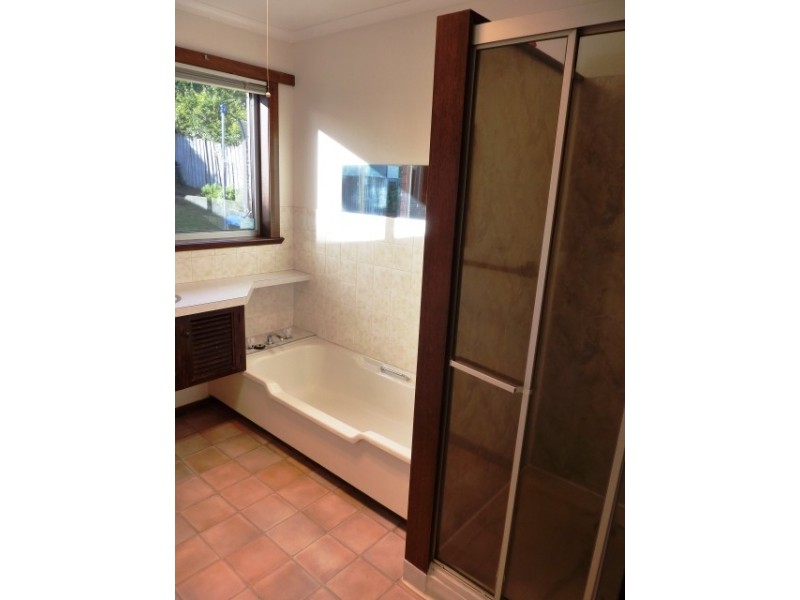 194 Carella Street, Howrah TAS 7018