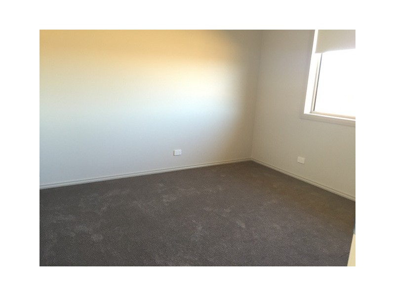 2/31 Mariah Crescent, Oakdowns TAS 7019