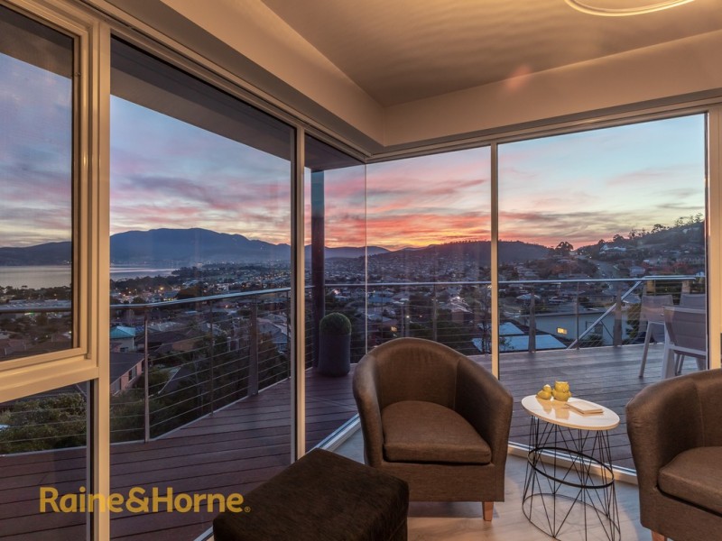 33 Skyline Drive, Howrah TAS 7018