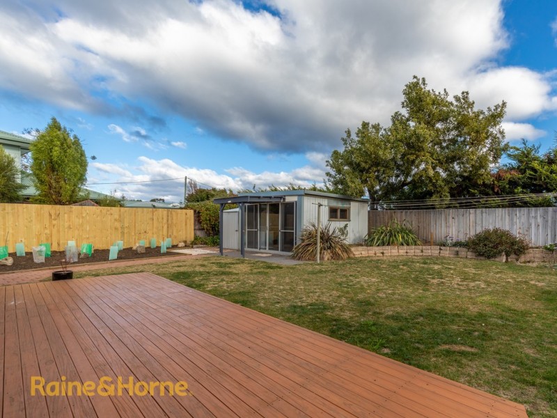 7 WISTERIA AVENUE, Cremorne TAS 7024