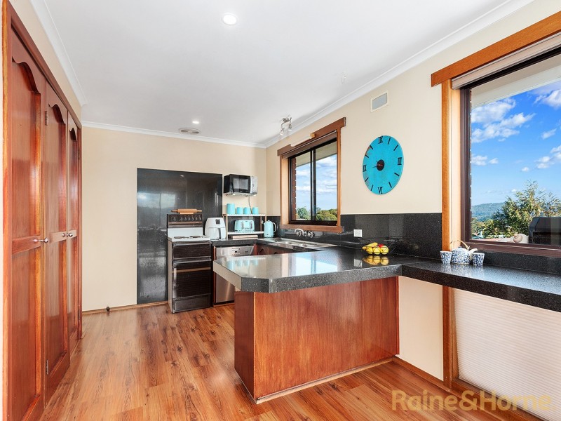 1 Howells Place, Triabunna TAS 7190