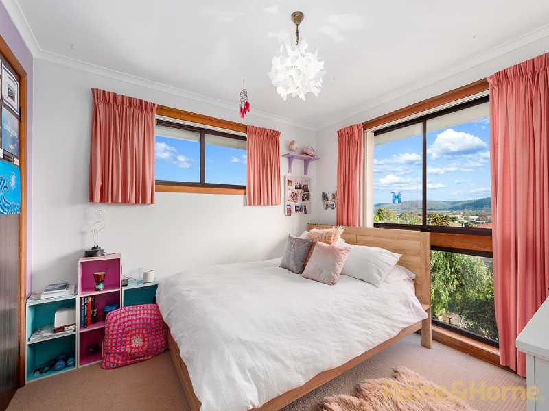 1 Howells Place, Triabunna TAS 7190