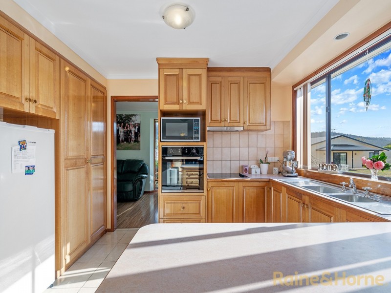 9 Oyster Place, Orford TAS 7190