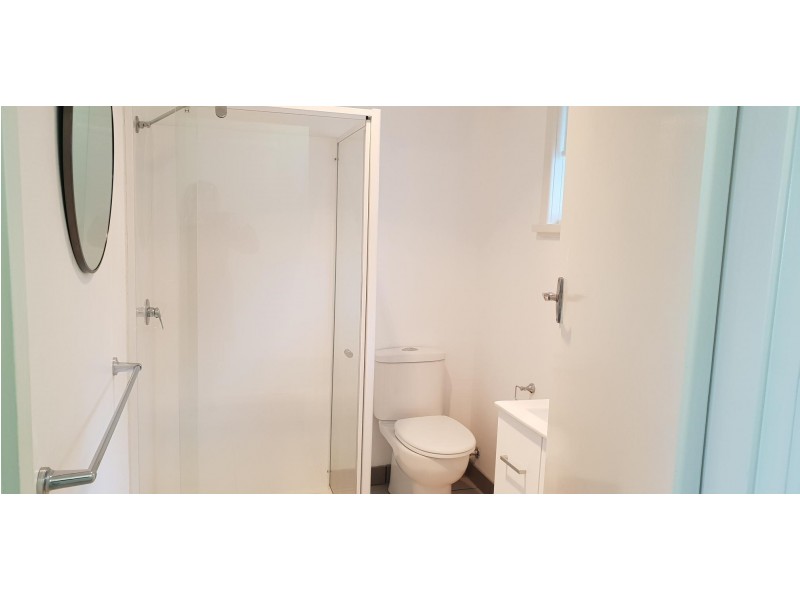 2/21A Boa Vista Road, New Town TAS 7008
