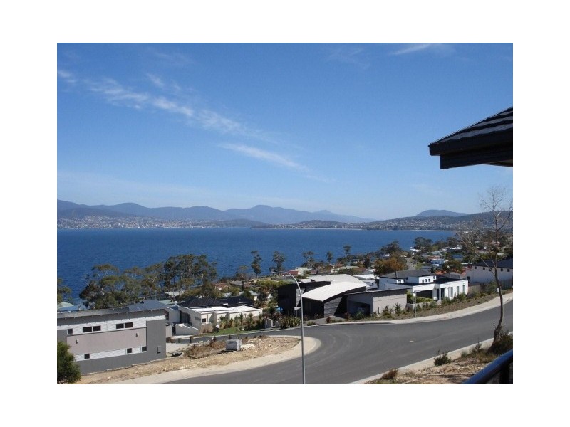 670 Oceana Drive, Tranmere TAS 7018