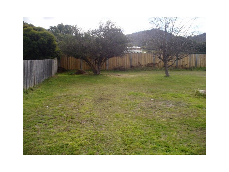 24 Erebus Street, Warrane TAS 7018