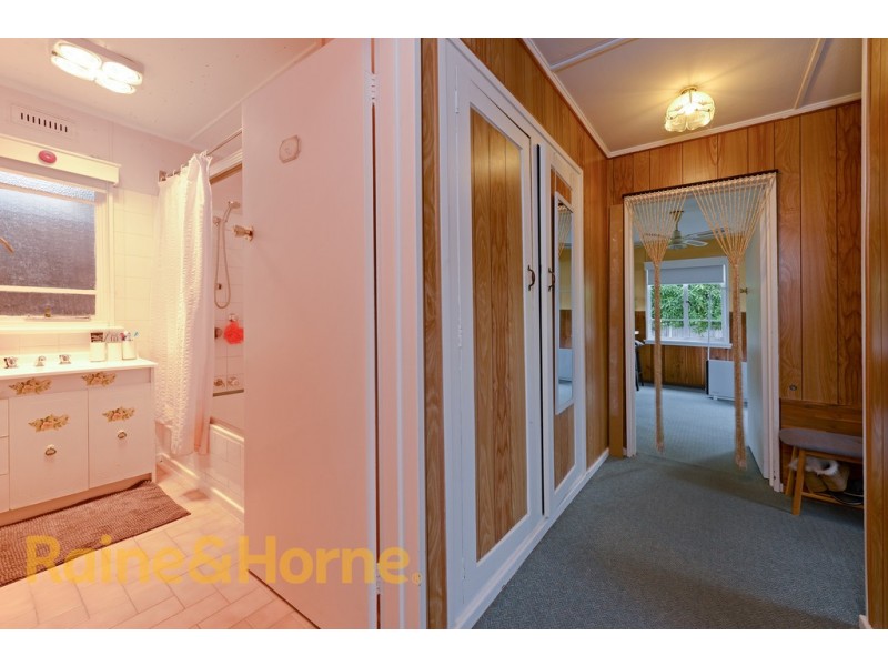 2 Resolution Street, Warrane TAS 7018