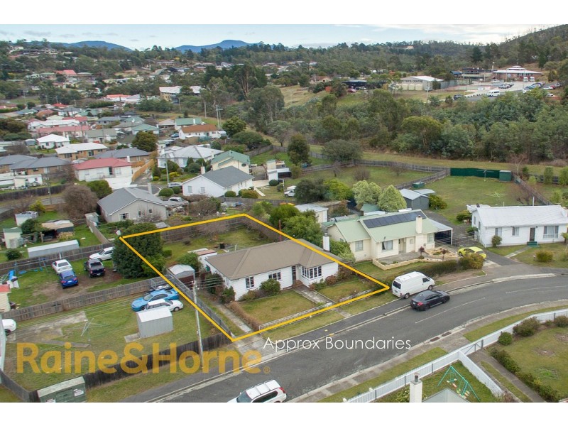 2 Resolution Street, Warrane TAS 7018