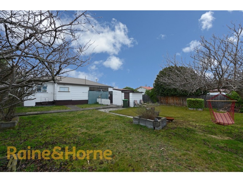 2 Resolution Street, Warrane TAS 7018