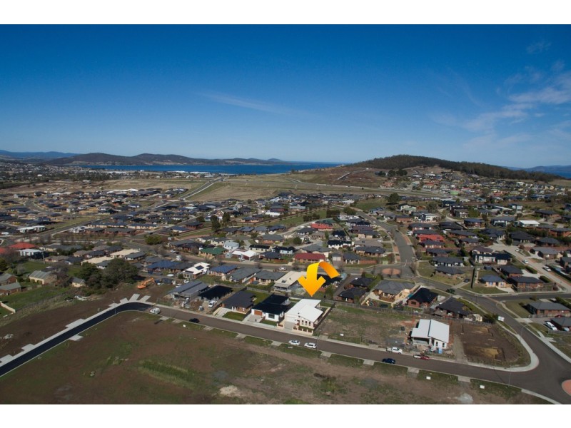 30 Burgundy Road, Howrah TAS 7018