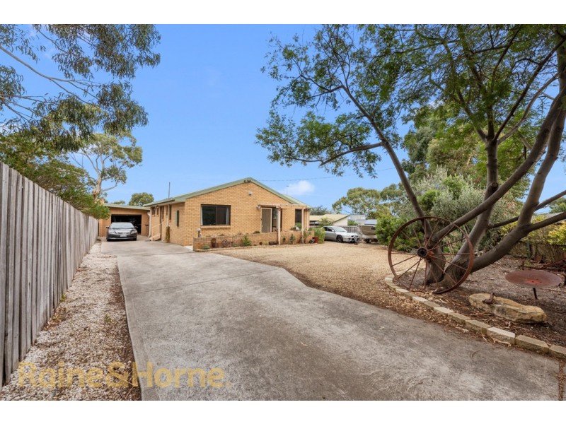 13 Meethenar Street, Carlton TAS 7173