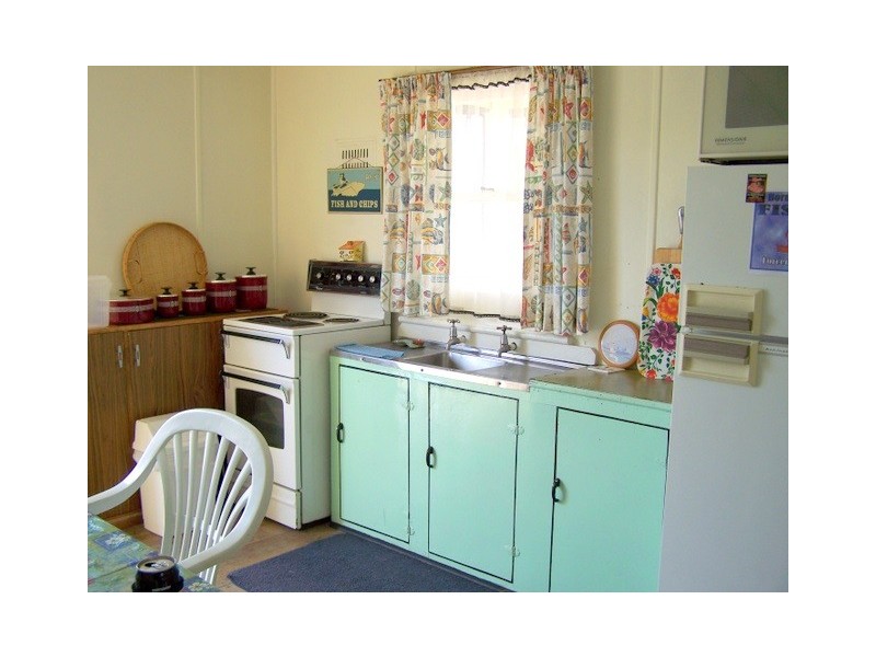 6 Boyle Street, Triabunna TAS 7190