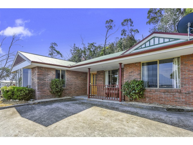 13 Grevillea Avenue, Old Beach TAS 7017