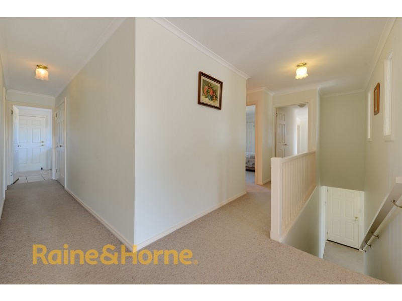 14 Kent Street, Lindisfarne TAS 7015