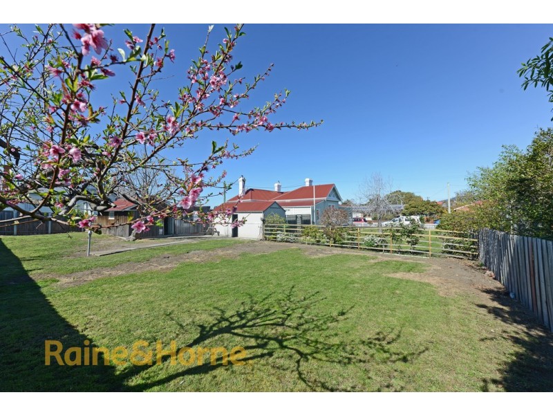 18 York Street, Bellerive TAS 7018