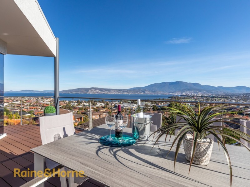 33 Skyline Drive, Howrah TAS 7018