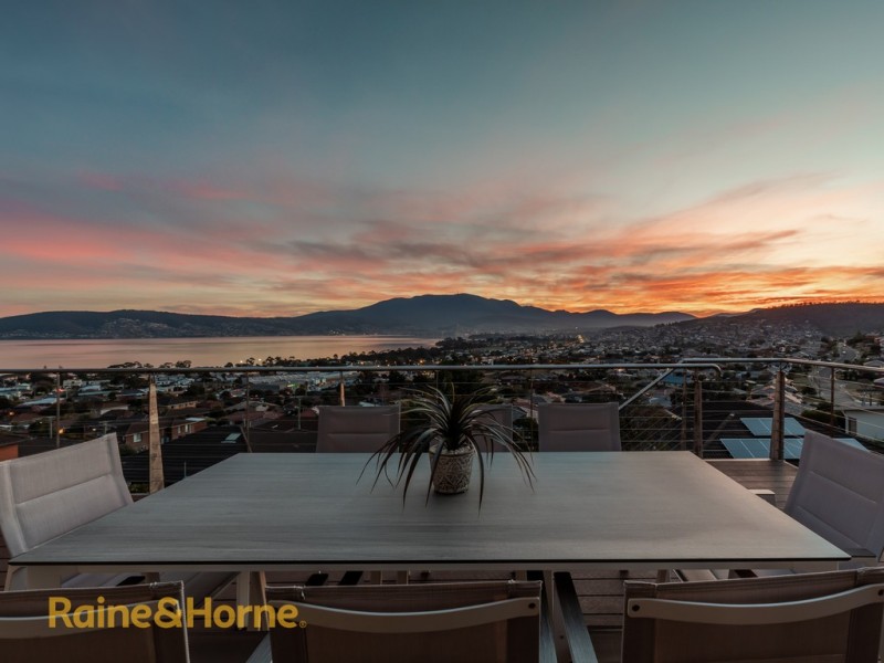 33 Skyline Drive, Howrah TAS 7018