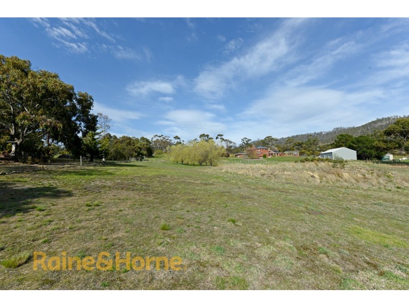 8 Opus Drive, Acton Park TAS 7170