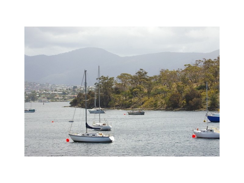 78 Geilston Bay Road, Geilston Bay TAS 7015