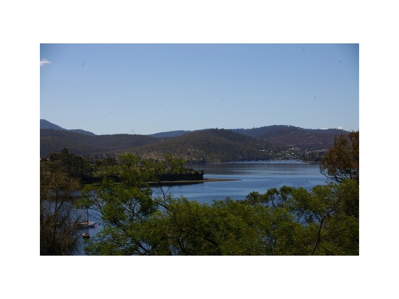 78 Geilston Bay Road, Geilston Bay TAS 7015